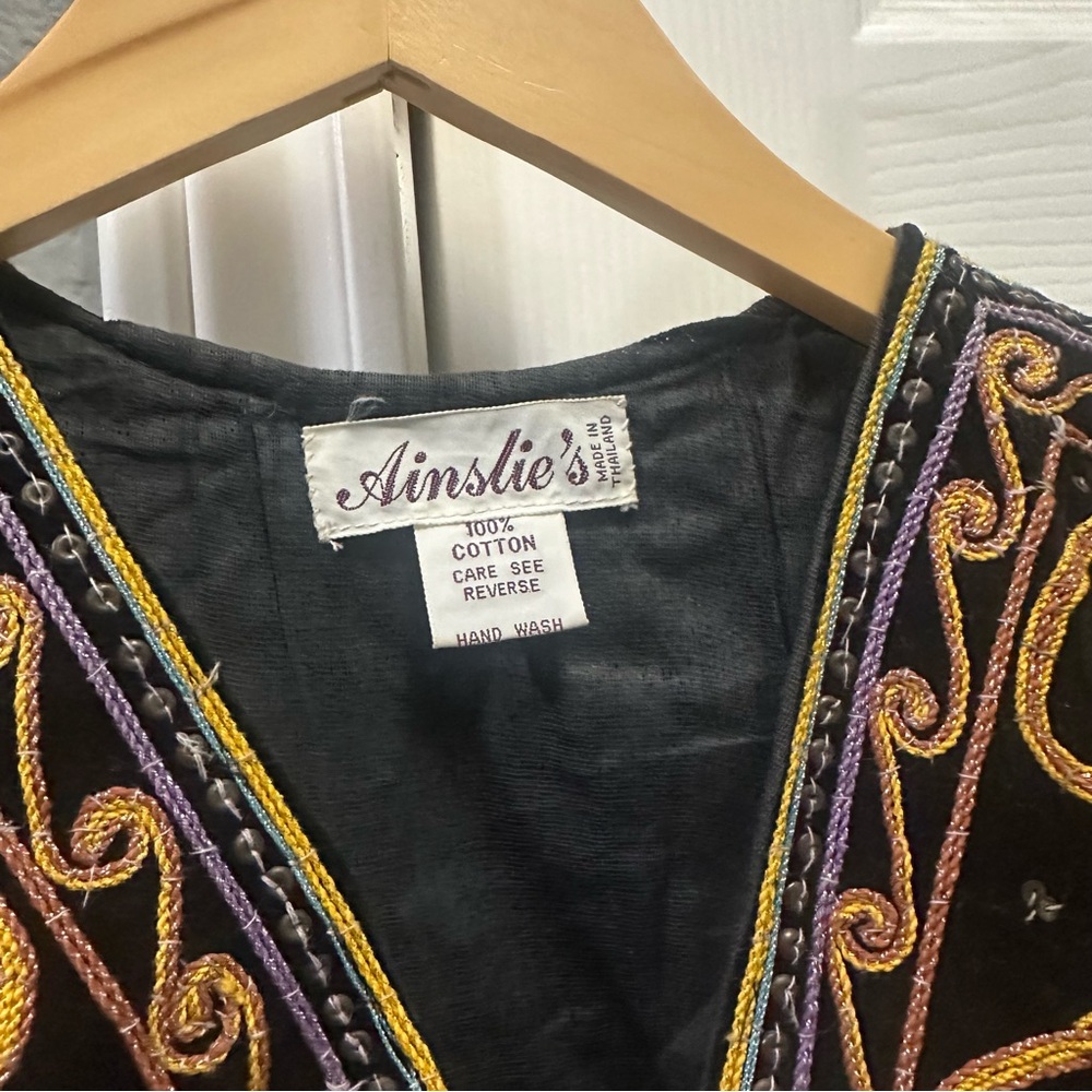 Vintage Ainslie’s beaded elephant sequin embellished vest multicolor size M/L - Picture 6 of 6